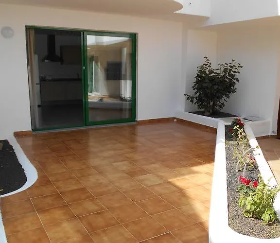 Realrent Costa Teguise