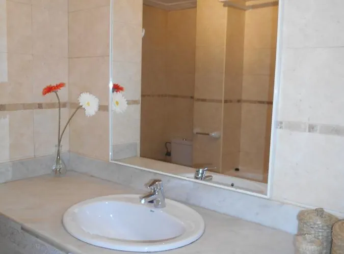 Realrent * Costa Teguise