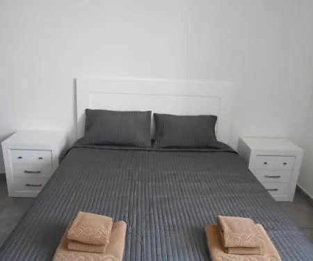 شقة Realrent *