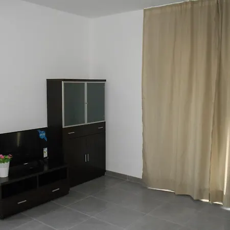 公寓 Realrent