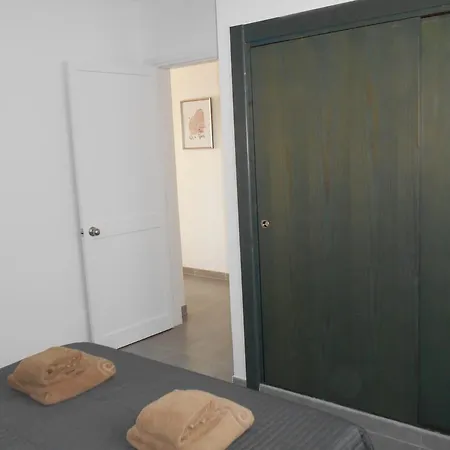 Realrent *