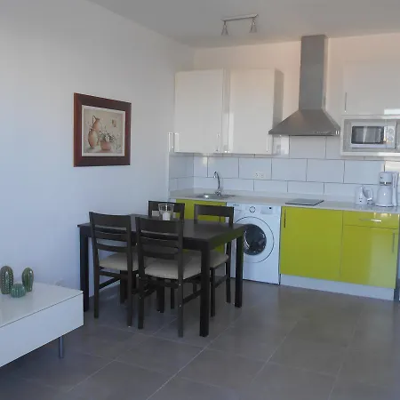 Realrent * Costa Teguise