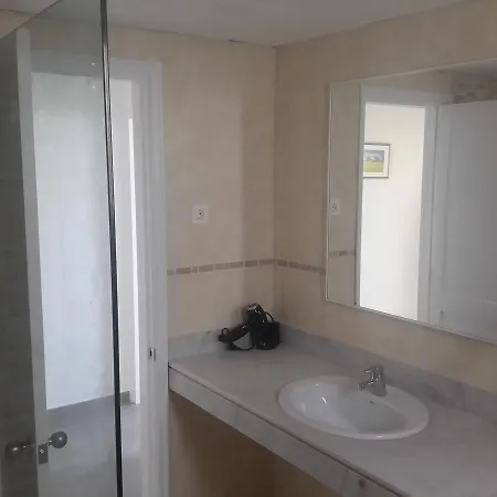 דירה Realrent קוסטה טגוויסה