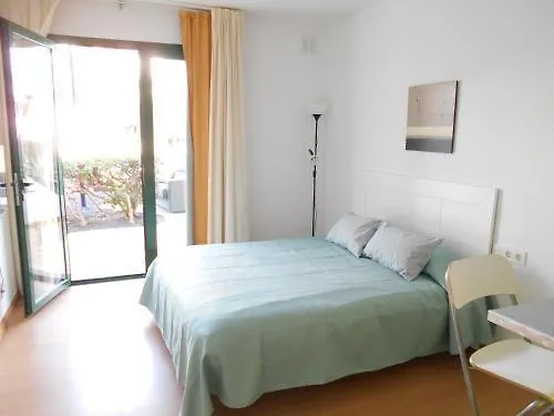 Realrent Costa Teguise