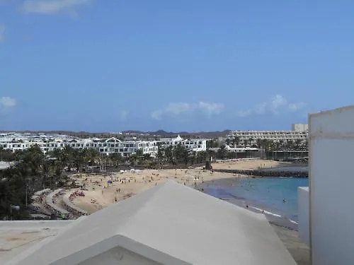 Realrent Costa Teguise