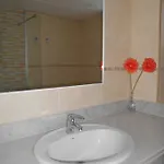 Realrent شقة كوستا تاغيسي